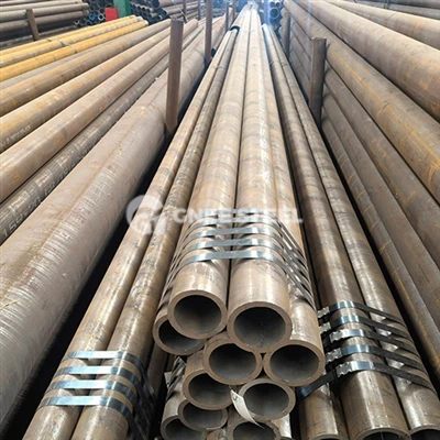 API 5L ASTM A106/A53 DIN2391 DIN1629 ASTM A179/A192 EN10210 EN10216 EN10208 Specifikacija bešavni...